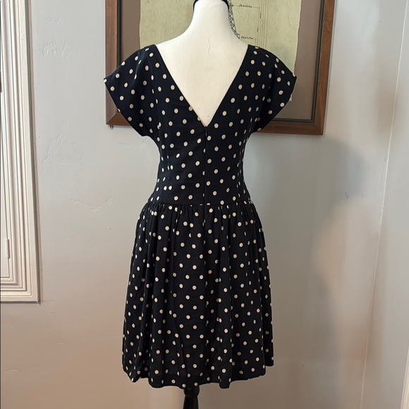 Navy and Cream Fit and Flare Midi Dress with Flutter Sleeves - Picture 4 of 5